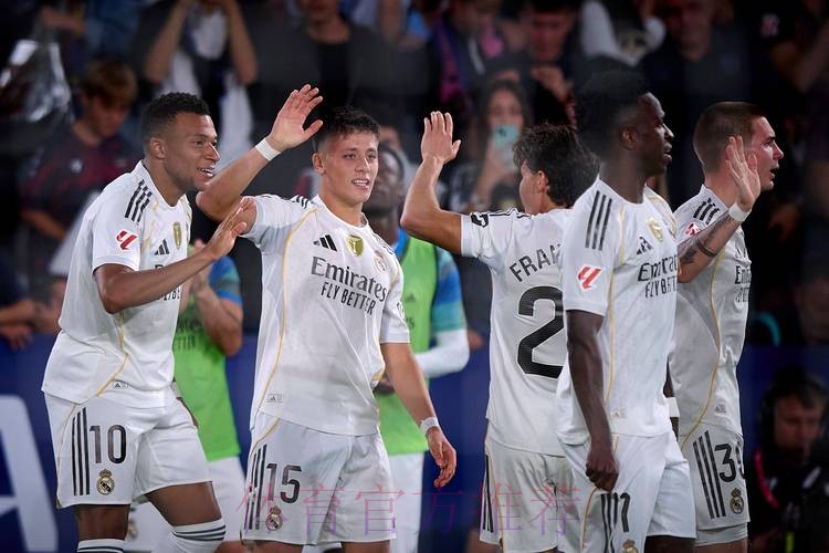 西媒:皇马将尝试在一月份同时签下两大潜力巨星